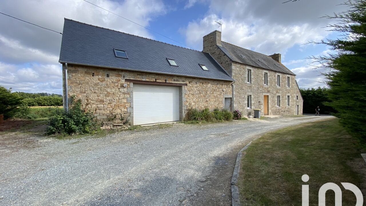 maison 9 pièces 250 m2 à vendre à Pluzunet (22140)