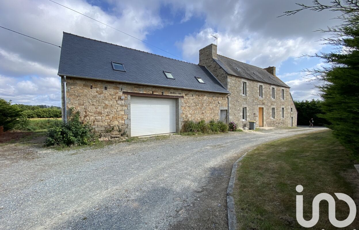 maison 9 pièces 250 m2 à vendre à Pluzunet (22140)