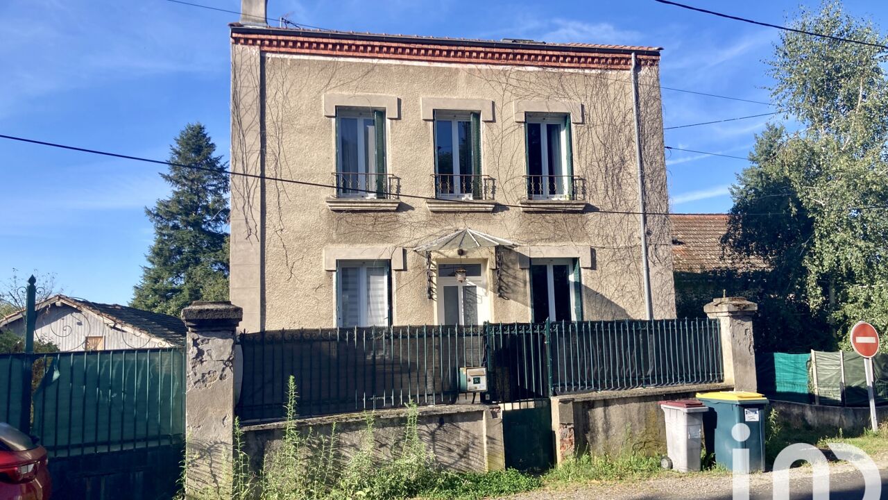 maison 5 pièces 115 m2 à vendre à Auzat-la-Combelle (63570)