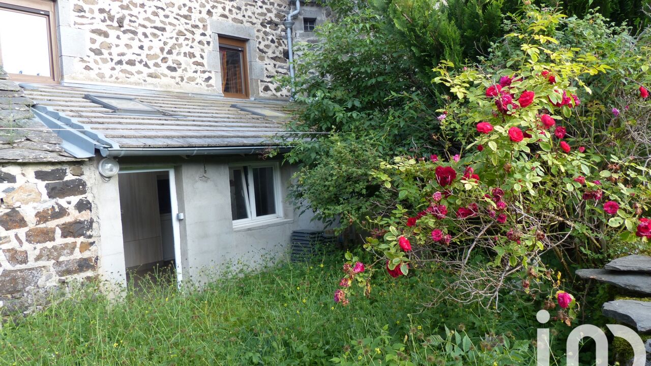 maison 5 pièces 220 m2 à vendre à Araules (43200)