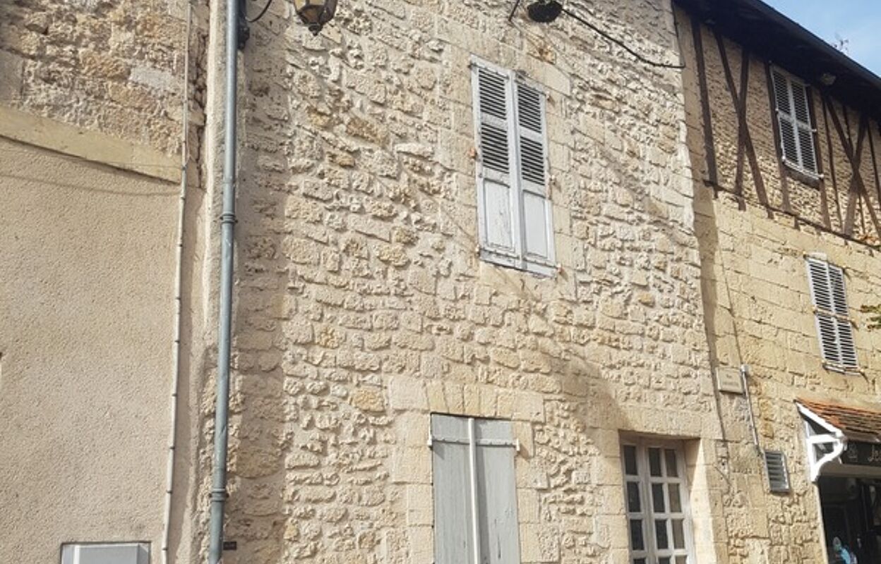 immeuble  pièces 146 m2 à vendre à Montignac (24290)