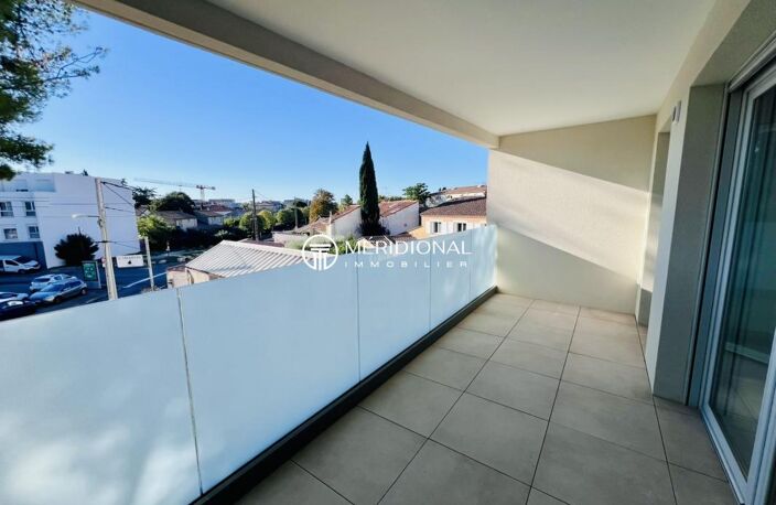 APPARTEMENT T3 - PARKING - TERRASSE — photo 3