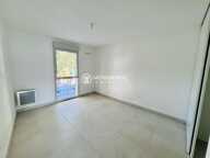 APPARTEMENT T3 - PARKING - TERRASSE — photo 4