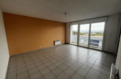 appartement 3 pièces 59 m2 à louer à Luc-la-Primaube (12450)