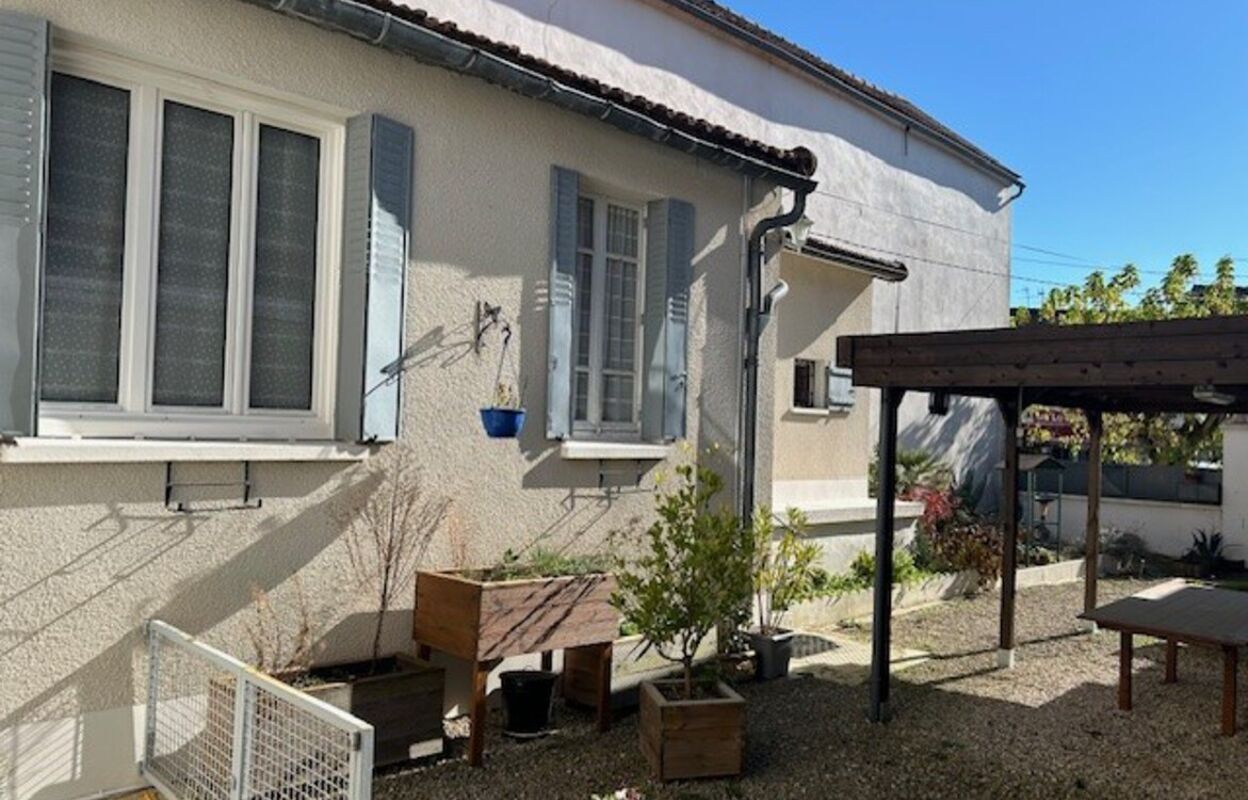 maison 4 pièces 80 m2 à vendre à Saint-Florentin (89600)