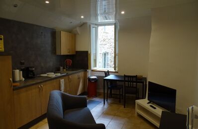 location appartement 330 € CC /mois à proximité de Saint-Paul-le-Jeune (07460)