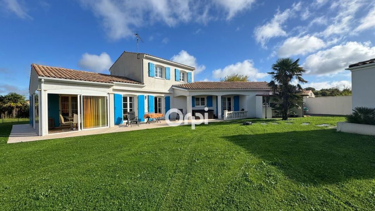 maison 6 pièces 155 m2 à vendre à Saint-Sulpice-de-Royan (17200)