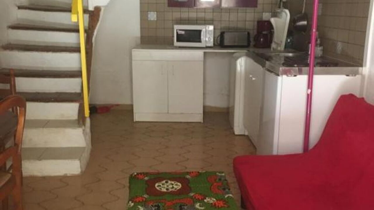 appartement 2 pièces 30 m2 à louer à Arles (13200)