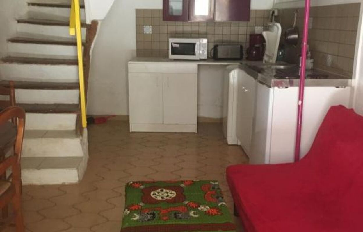 appartement 2 pièces 30 m2 à louer à Arles (13200)