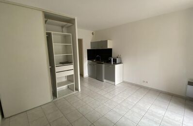 location appartement 680 € CC /mois à proximité de Marseille 3 (13003)