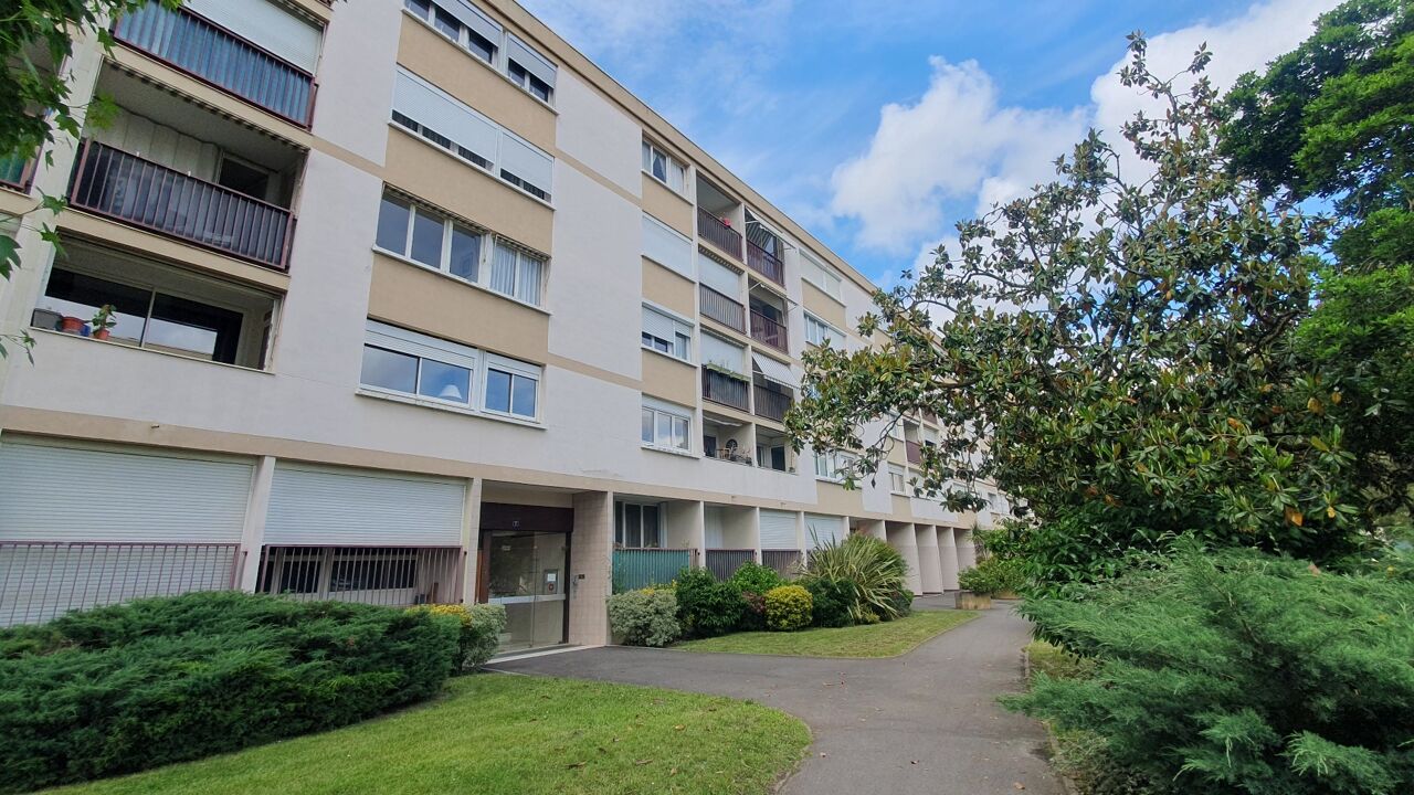 appartement 3 pièces 70 m2 à vendre à Mérignac (33700)