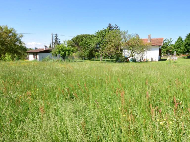 TERRAIN DE 2168 M² BIEN EXPOSE SECTEUR 'PROCHE AURIGNAC'... — photo 1