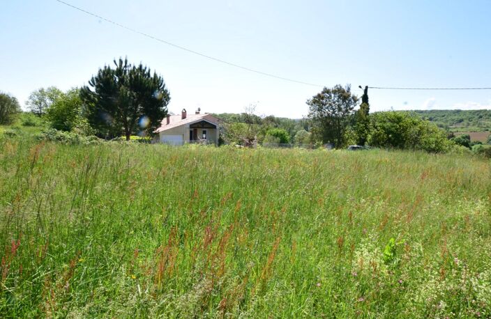 TERRAIN DE 2168 M² BIEN EXPOSE SECTEUR 'PROCHE AURIGNAC'... — photo 3