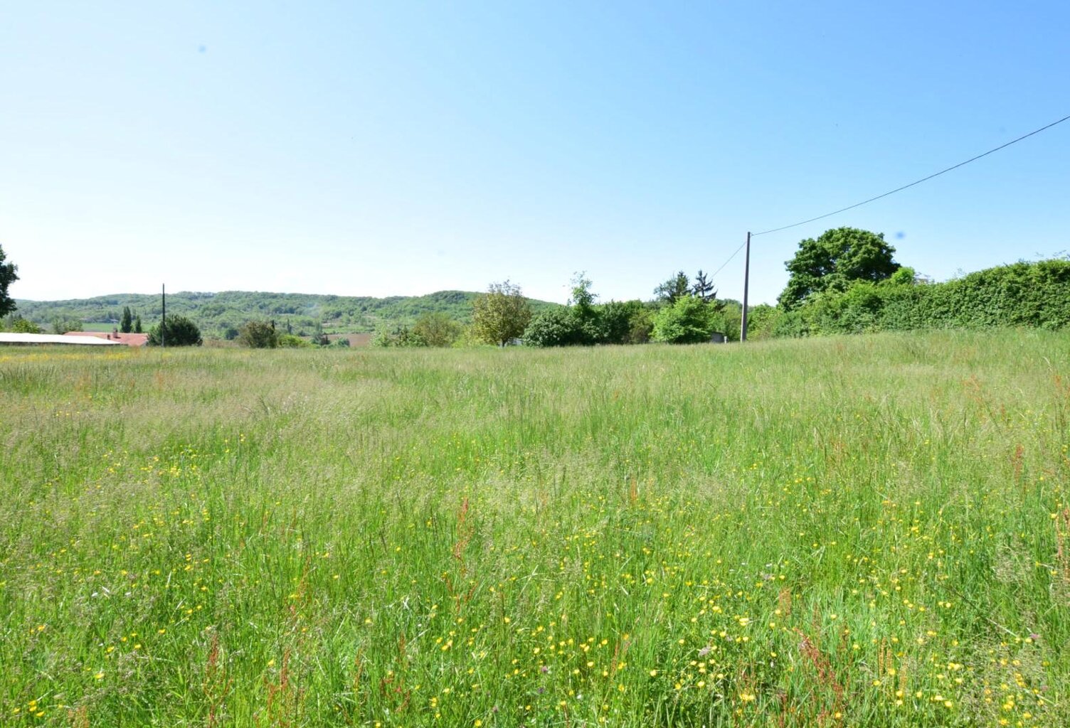 TERRAIN DE 2035 M² BIEN EXPOSE SECTEUR 'PROCHE AURIGNAC'... — photo 1