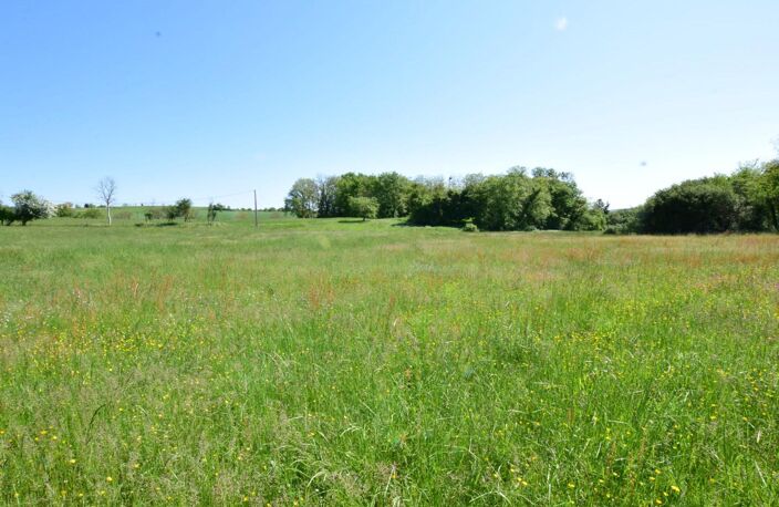TERRAIN DE 2035 M² BIEN EXPOSE SECTEUR 'PROCHE AURIGNAC'... — photo 4