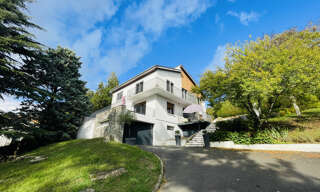 Maison 7 Pièces 186 m² à vendre à Biard (86580)