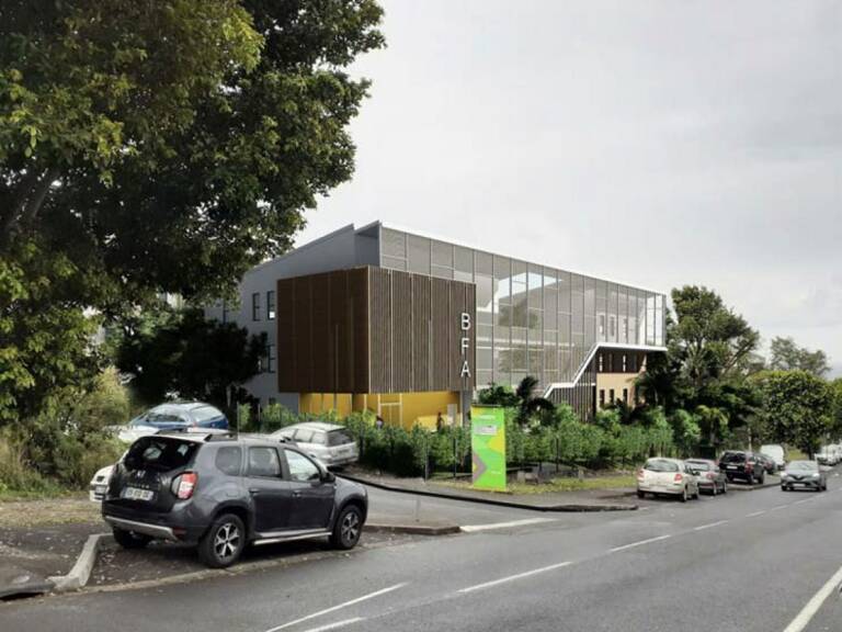 879.63 m² de bureaux en Technopole — photo 1