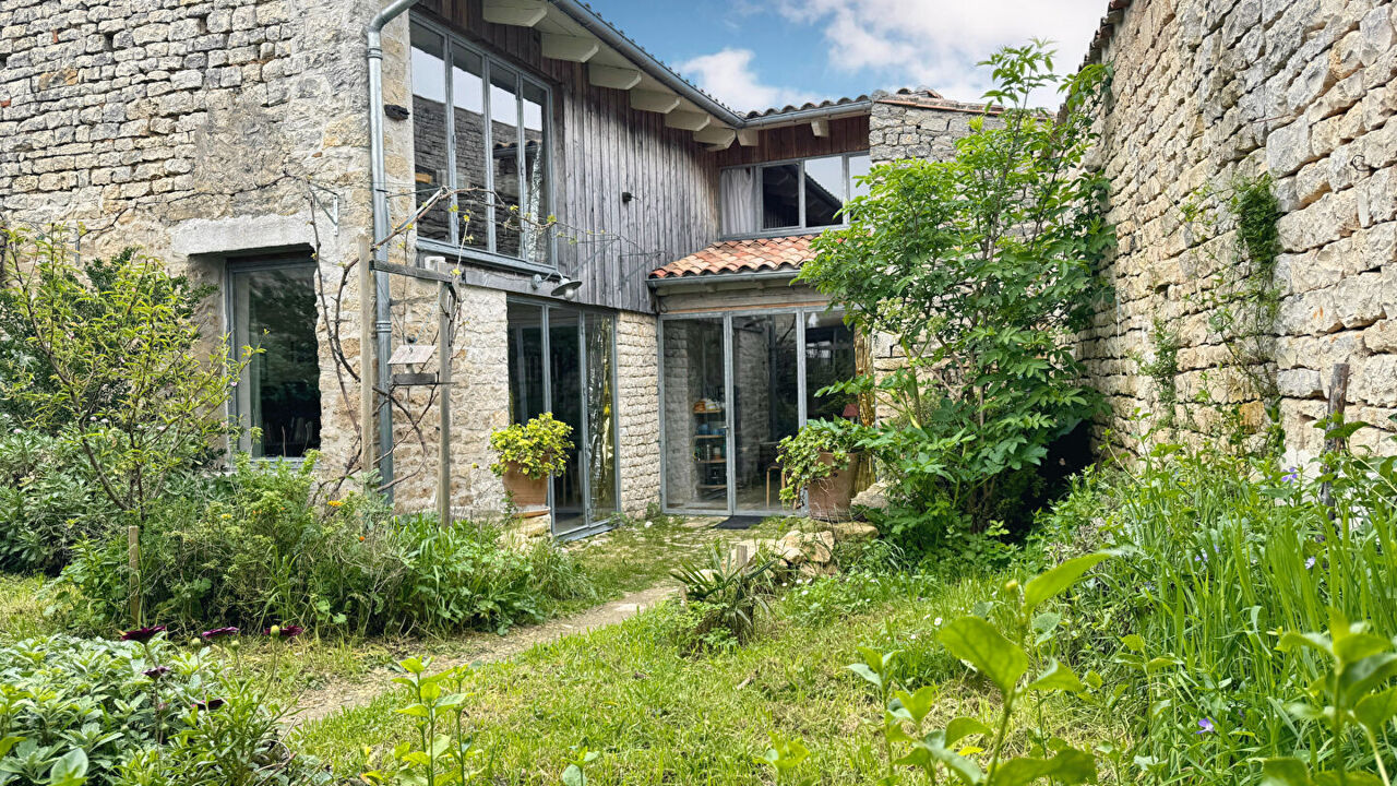 maison 5 pièces 89 m2 à vendre à Sainte-Marie-de-Ré (17740)