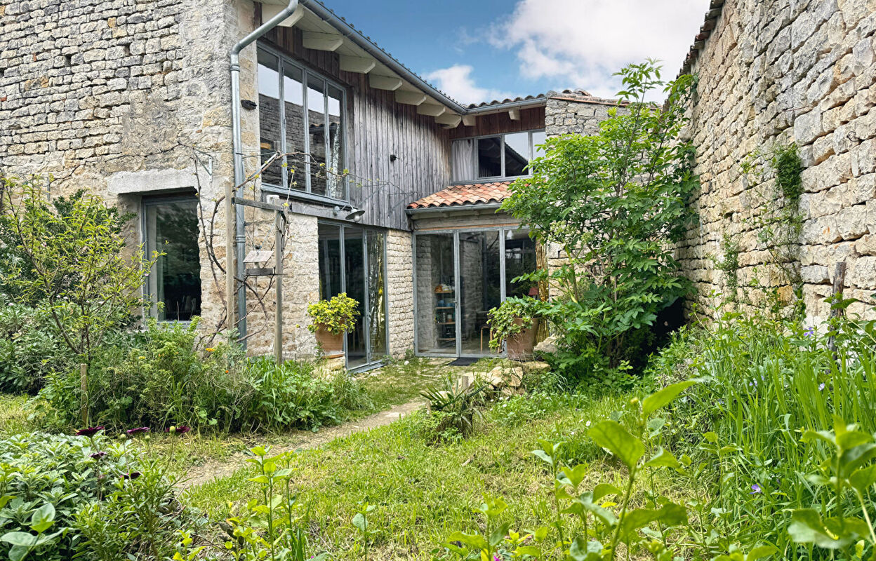 maison 5 pièces 89 m2 à vendre à Sainte-Marie-de-Ré (17740)