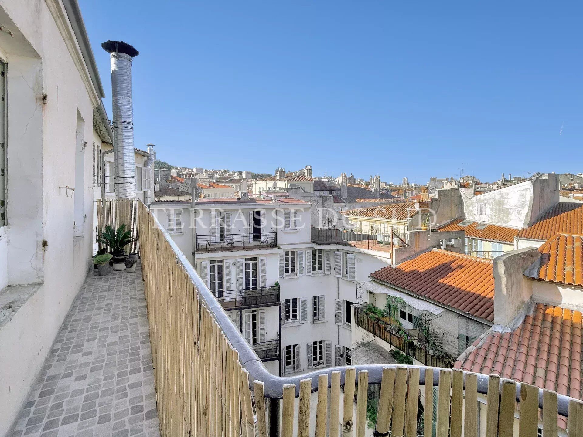 Appartement 2 pièces  à vendre Marseille 1er 13001