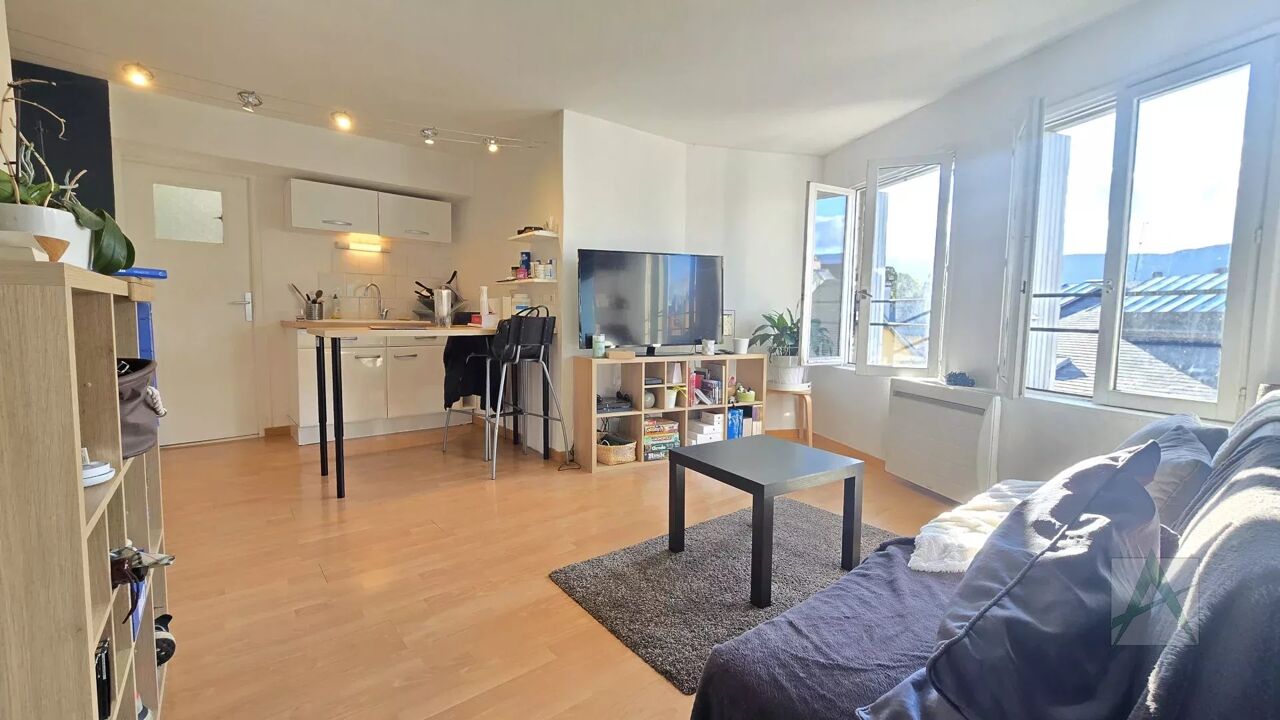 appartement 2 pièces 41 m2 à vendre à Chambéry (73000)