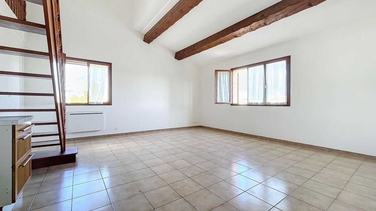 appartement 3 pièces 79 m2 à louer à Saint-Raphaël (83530)