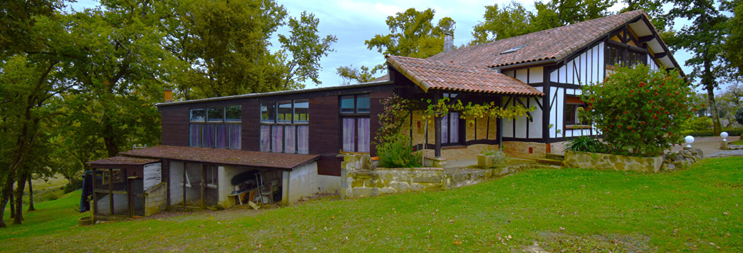 Maison 4 Pièces 162 m² à vendre à Pimbo (40320)