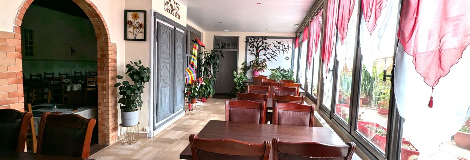 Commerce 1 Pièce 670 m² à vendre à Saint-Germain-Laval (42260)