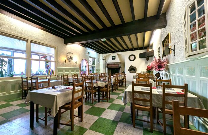 Activité commerciale HOTEL-RESTAURANT Murs et Fonds — photo 3