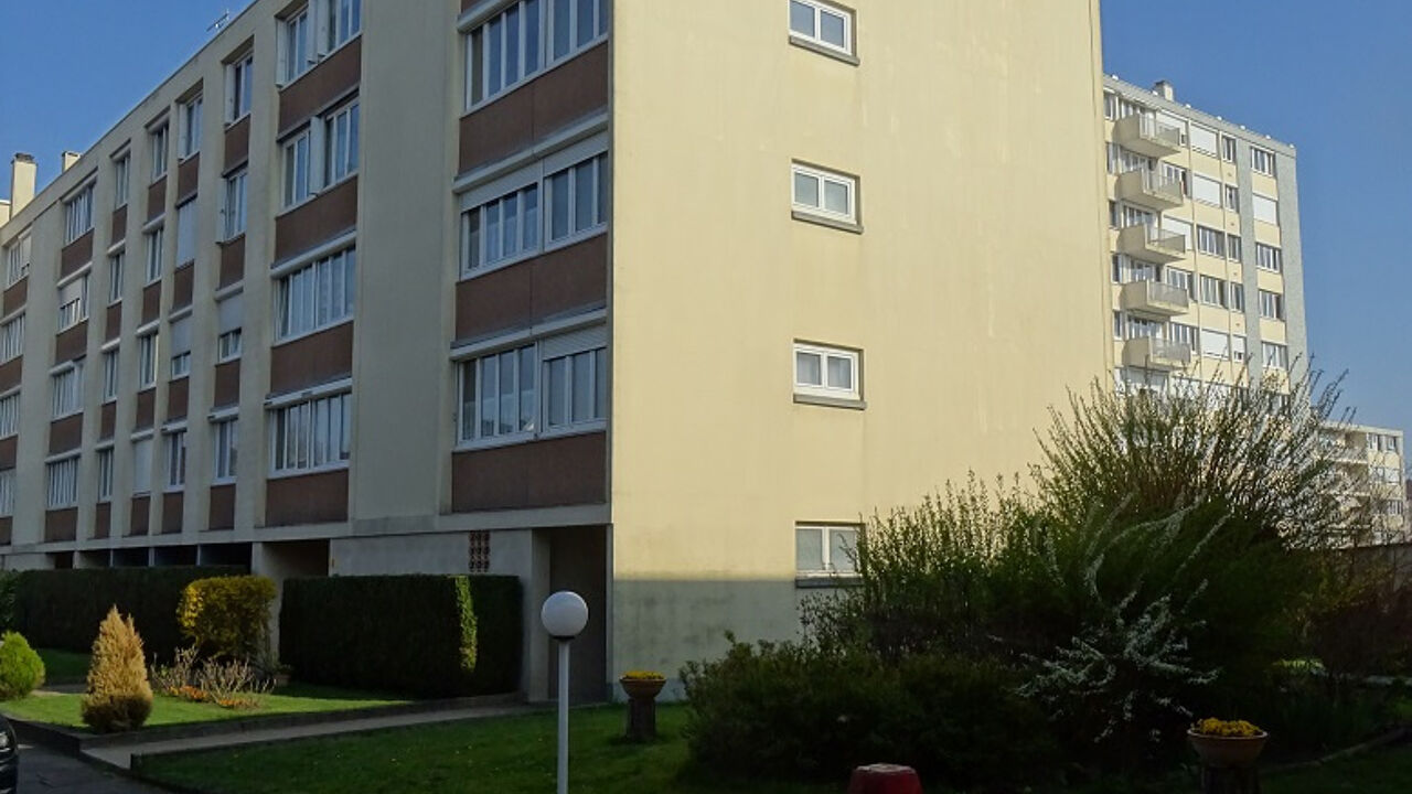 appartement 2 pièces 57 m2 à louer à Saint-Jean-le-Blanc (45650)