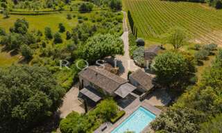 Maison 10 Pièces 275 m² à vendre à Ménerbes (84560)