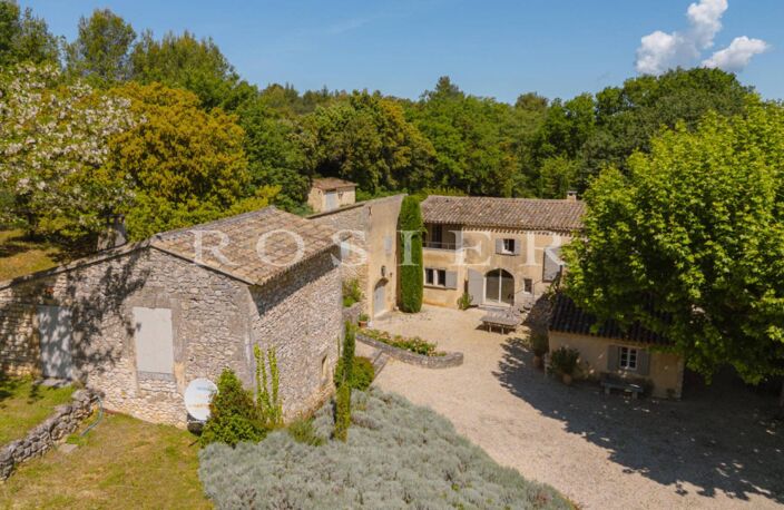 Luberon, superbe mas sur 1,5 hectares — photo 3