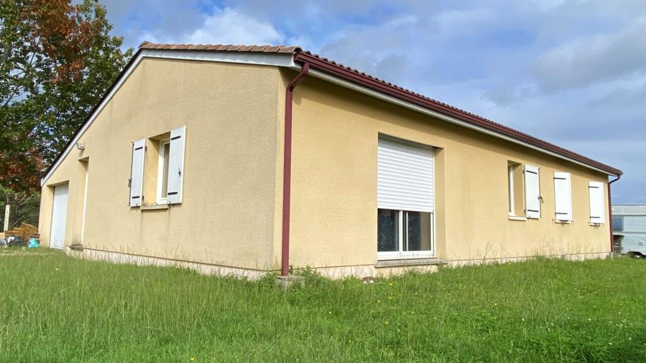 maison 5 pièces 100 m2 à vendre à Saint-Yzan-de-Soudiac (33920)