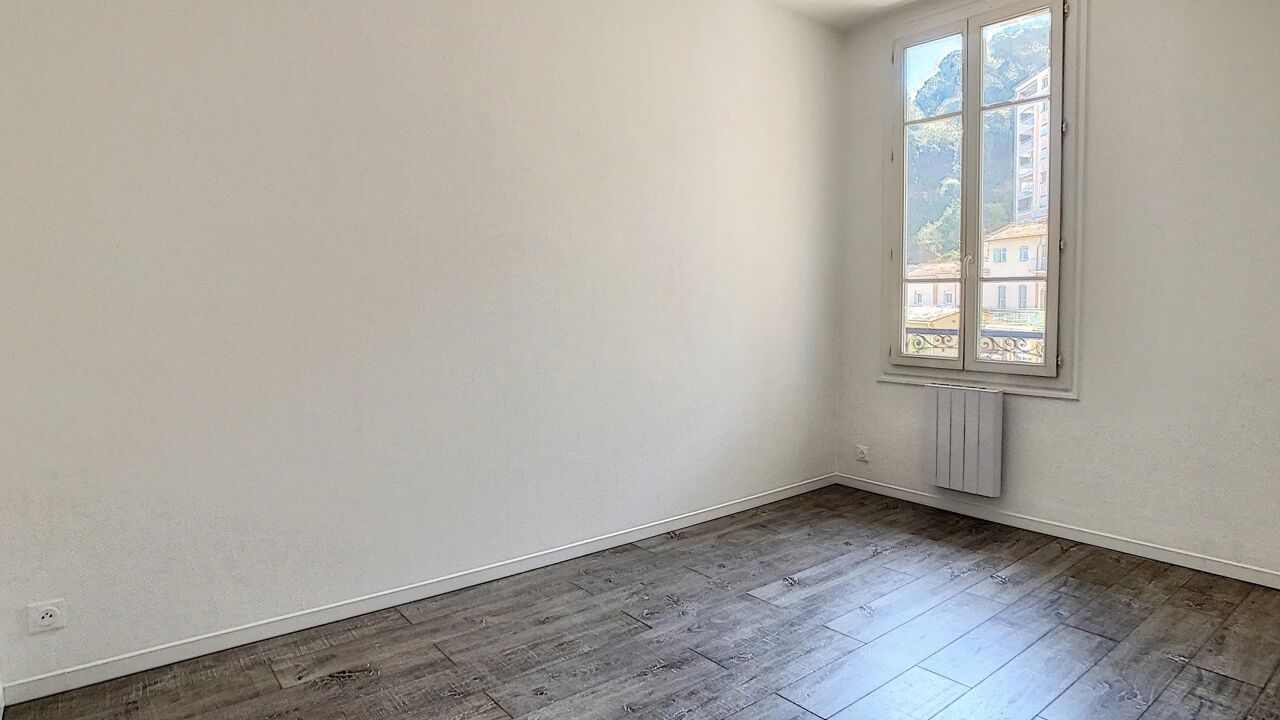 appartement 2 pièces 31 m2 à louer à Nice (06000)