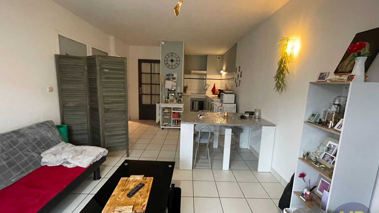 appartement 2 pièces 40 m2 à vendre à Saintes (17100)