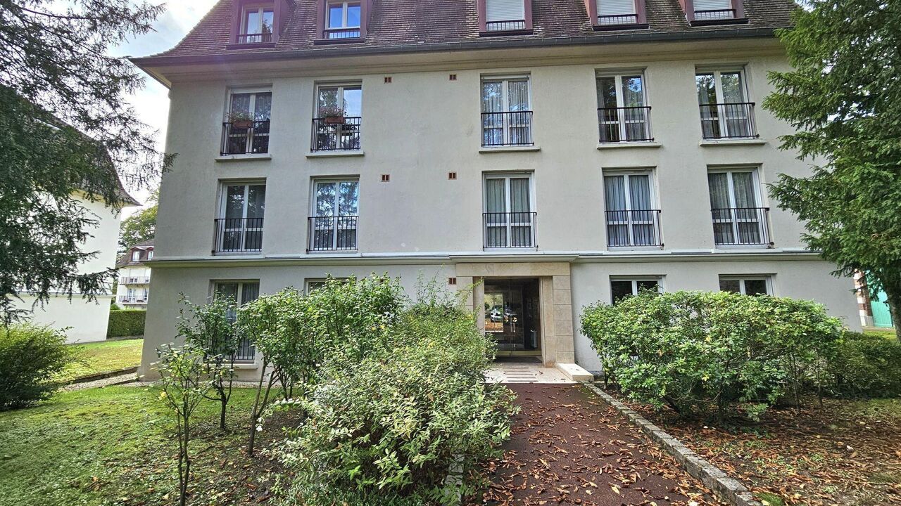 appartement 4 pièces 105 m2 à vendre à Fontainebleau (77300)