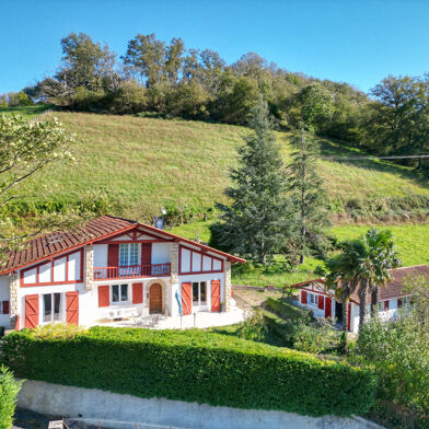 Maison 10 pièces 395000 €