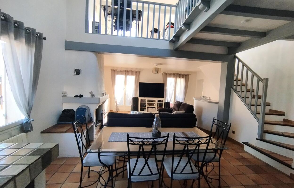 maison 4 pièces 104 m2 à vendre à La Londe-les-Maures (83250)