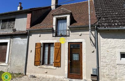 vente maison 50 000 € à proximité de Levet (18340)