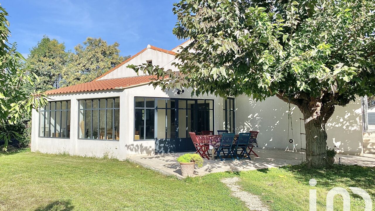 maison 4 pièces 160 m2 à vendre à Salon-de-Provence (13300)