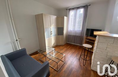 location appartement 950 € CC /mois à proximité de Versailles (78000)