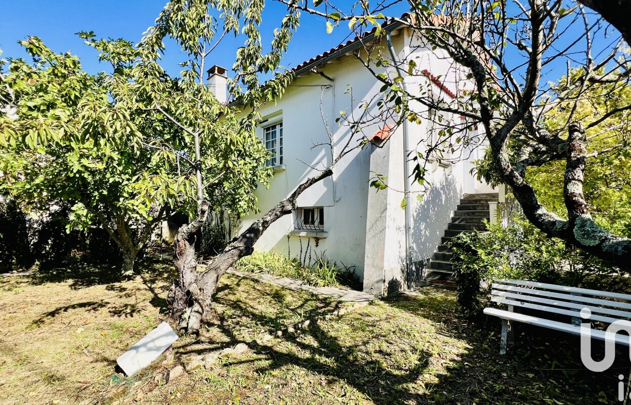 maison 4 pièces 75 m2 à vendre à La Rochelle (17000)