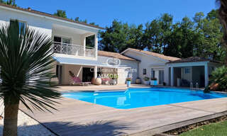 Maison 10 Pièces 350 m² à vendre à Moissac (82200)