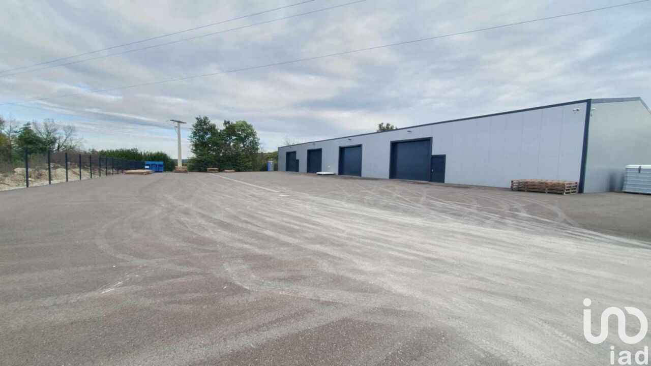 commerce  pièces 3500 m2 à louer à Valcourt (52100)