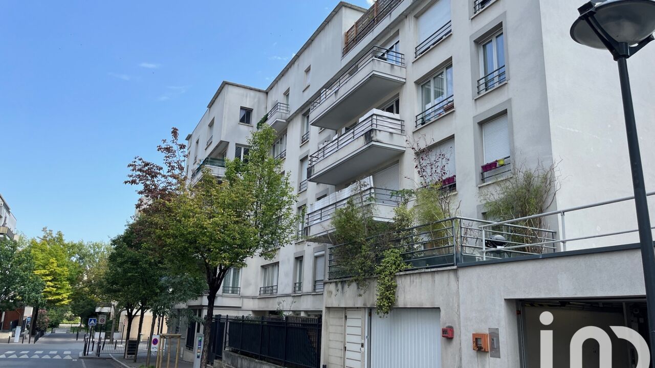 appartement 2 pièces 45 m2 à vendre à Saint-Denis (93200)