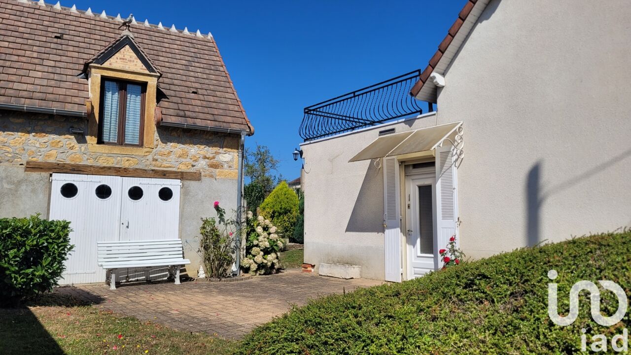 maison 5 pièces 102 m2 à vendre à Le Châtelet (18170)