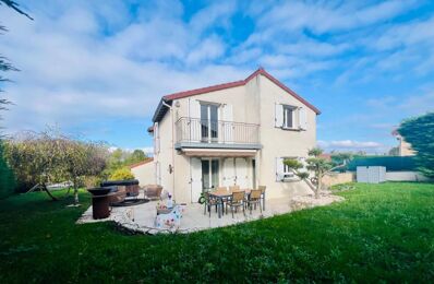 vente maison 475 000 € à proximité de Saint-Romain-le-Puy (42610)