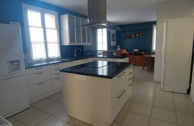 vente maison 795 000 € à proximité de Le Pin (77181)