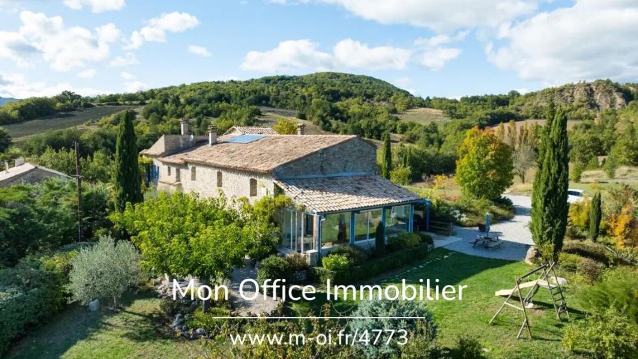 maison 8 pièces 346 m2 à vendre à Laragne-Montéglin (05300)