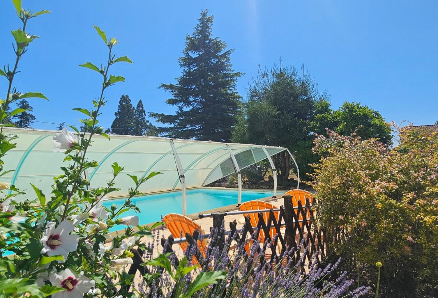 Maison À Vendre La Roche Rigault, 7 pièces, 210 m² — photo 1